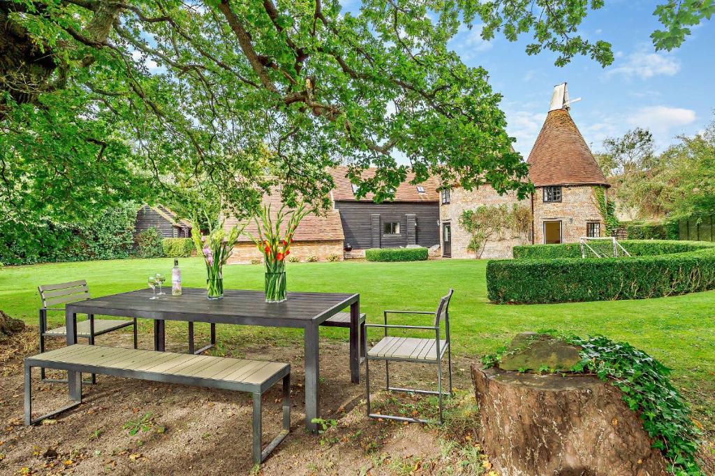 Court Lodge Oast Heathfield Dış mekan fotoğraf